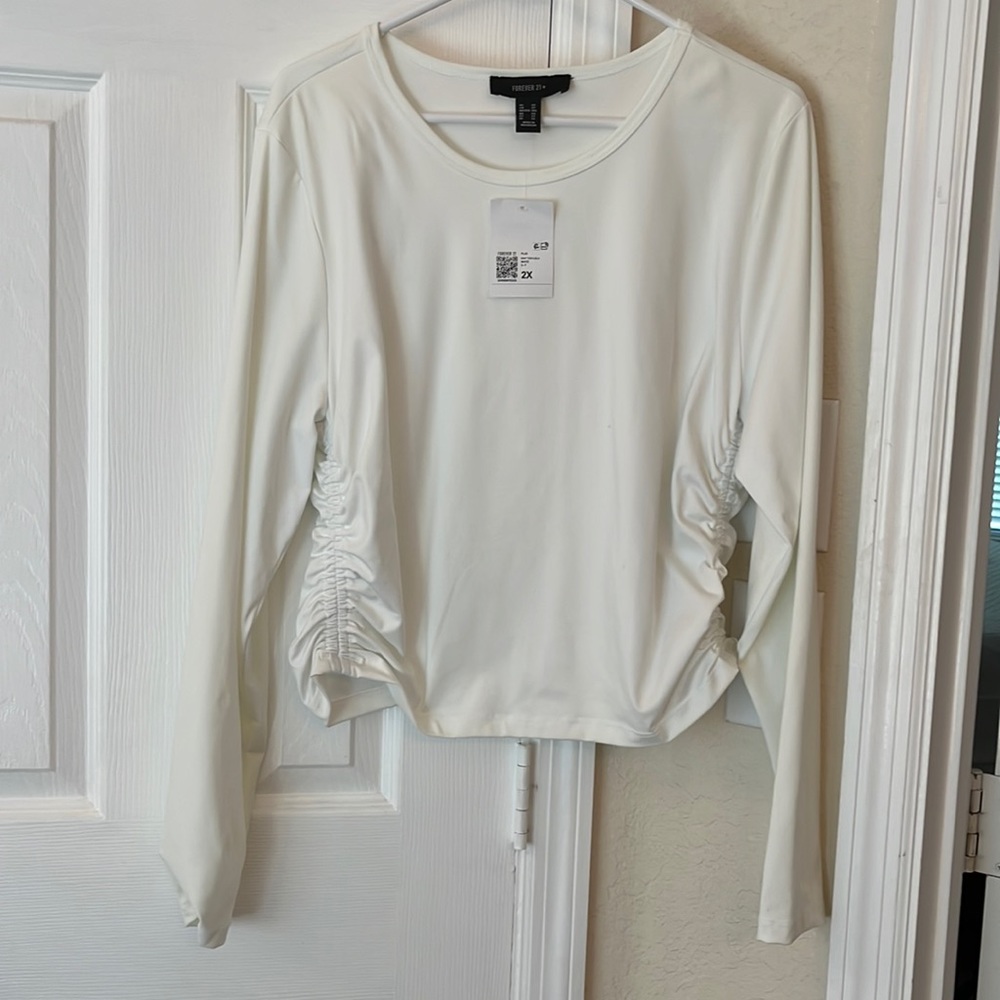 Women’s long sleeve